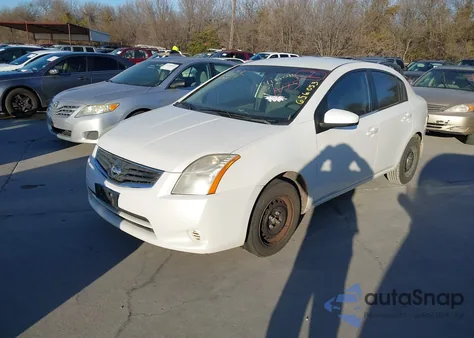 2010 Nissan Sentra 2.0 from USA, damaged, VIN 3N1AB6AP5AL656053